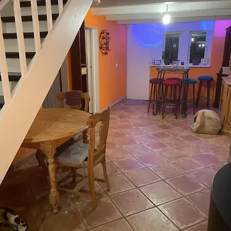 아파트 Emmer, Ein In Mit Zwei Zimmern 슈나이더슈발렌베르크