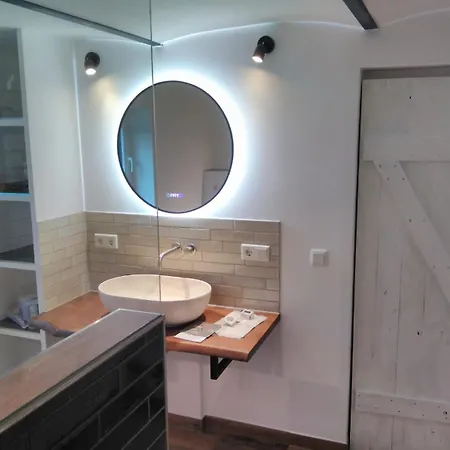 Apartment Emmer, Ein In Mit Zwei Zimmern Schieder-Schwalenberg