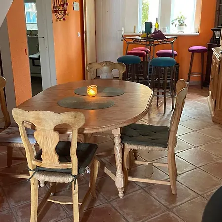 Apartment Emmer, Ein In Mit Zwei Zimmern
