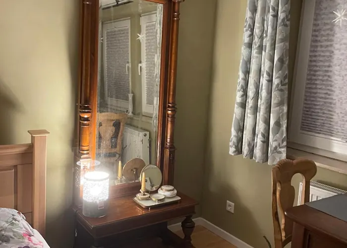 Emmer, Ein In Mit Zwei Zimmern *