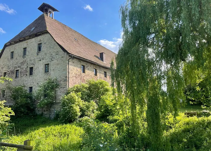 Emmer, Ein In Mit Zwei Zimmern Schieder-Schwalenberg