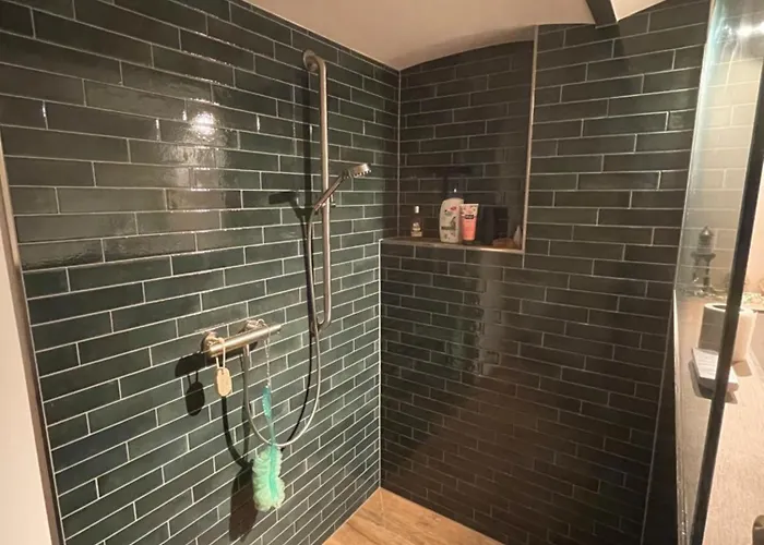 Emmer, Ein In Mit Zwei Zimmern Apartment *