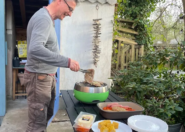 Emmer, Ein In Mit Zwei Zimmern Schieder-Schwalenberg